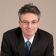 Dr. Salomon